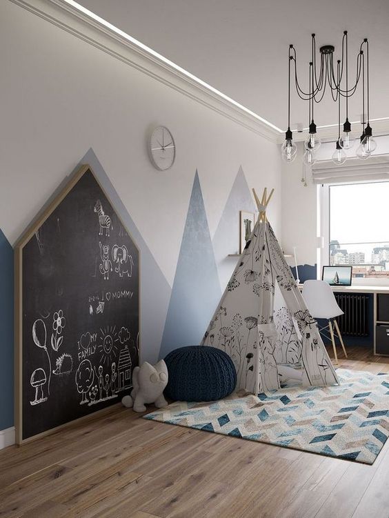 ściana tablicowa w kształcie domku ozdoba do pokoju dziecka