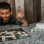 scrabble - gra planszowa dla 8 latków - nauka języka angielskiego
