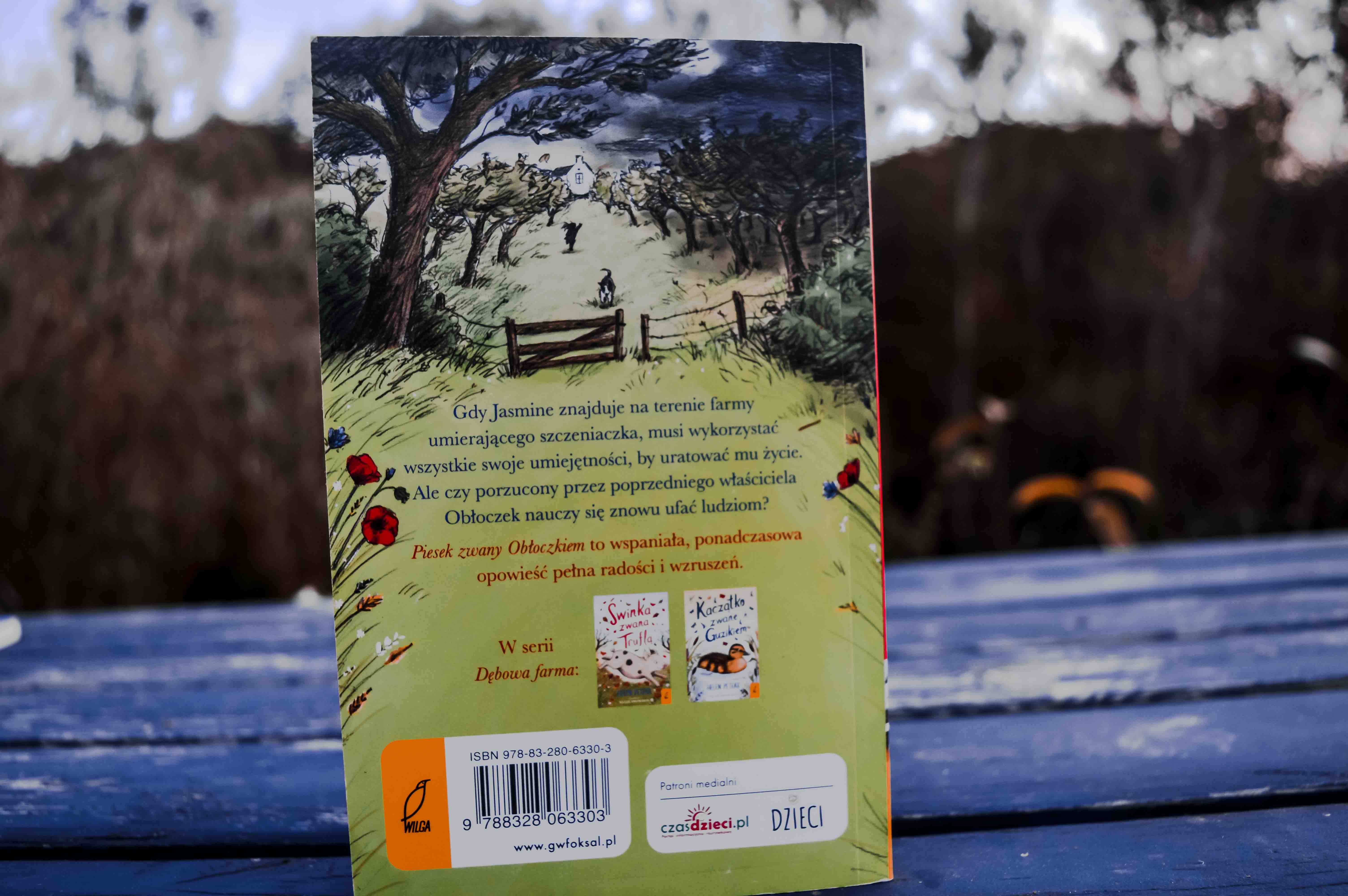Dębowa Farma - Piesek zwany Obłoczkiem streszczenie - recenzja ksiazki dla dzieci o zwierzątkach i opiece , przyjaźni dziecka ze zwierzętami