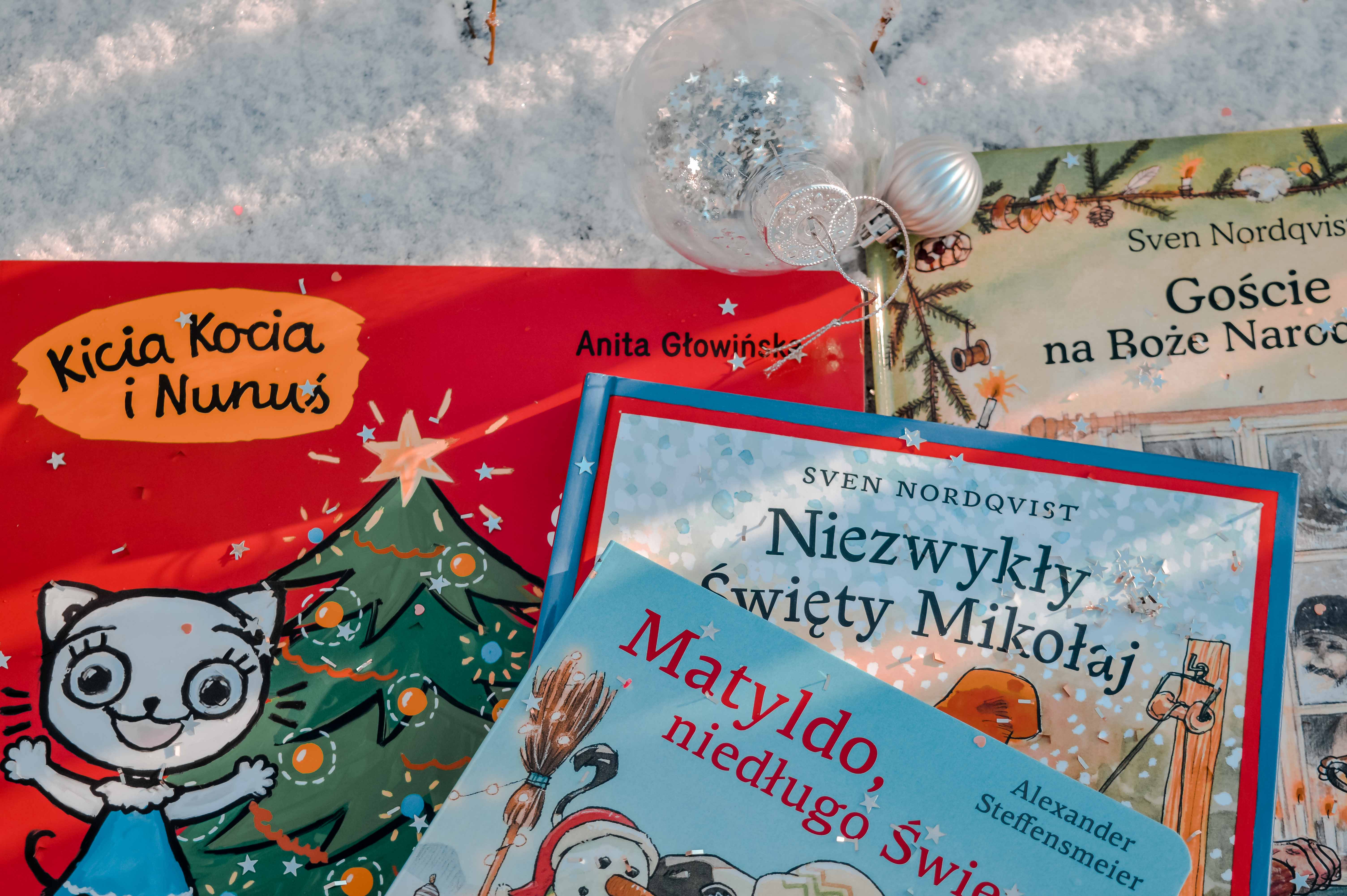 Książki świąteczne 2021 - świątczne ksiązki dla dzieci na prezent pod choinkę - do 20 zł