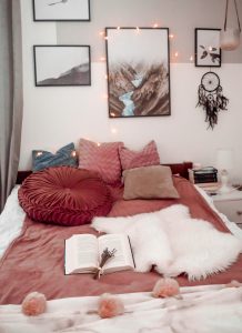 sypialnia małzeńska w kolorze brudnego różu -1