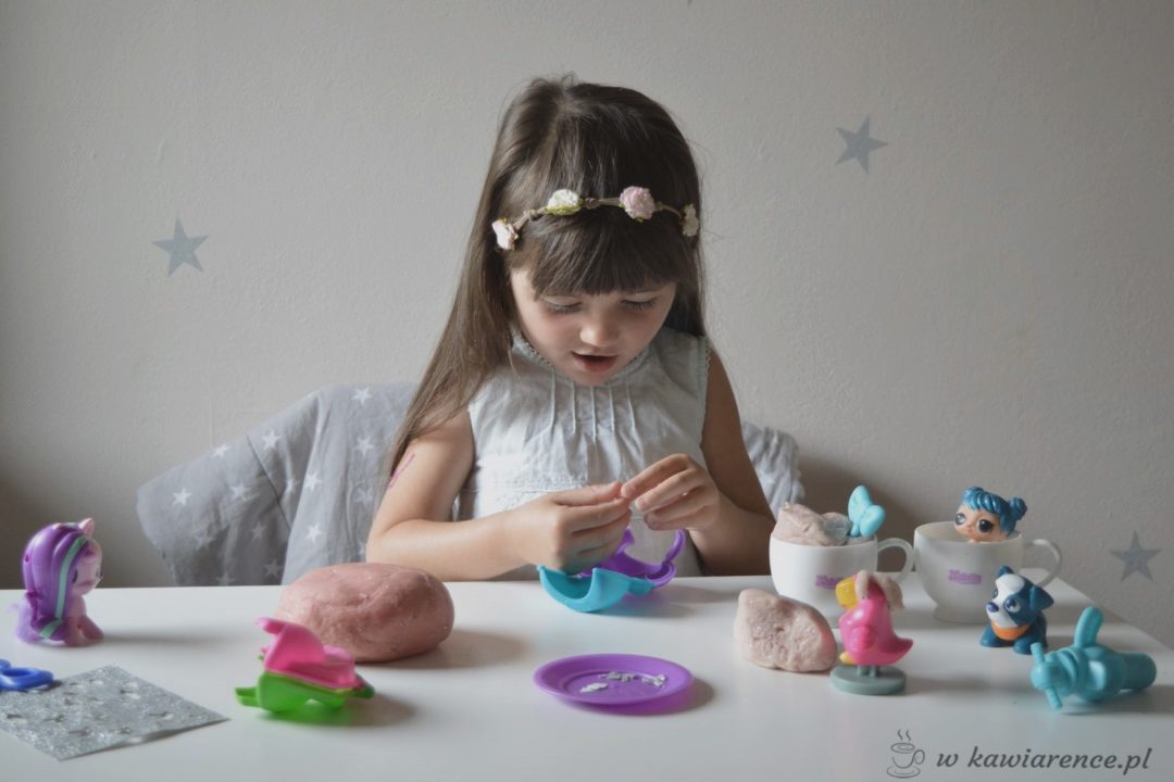 domowa ciastolina play doh