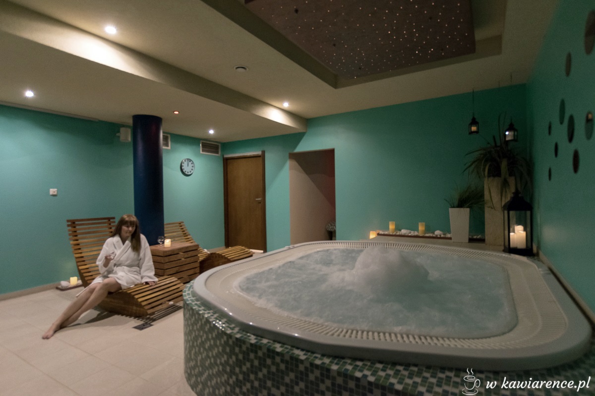 prezent dla kobiety jacuzzi pobyt