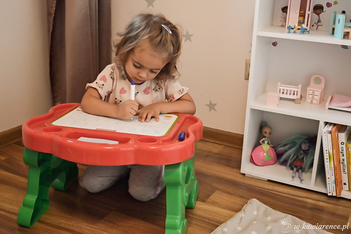 stolik edukacyjny 2 3 lata montessori zabawki