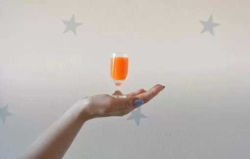 domowy syrop z marchewki na kaszel domowy specyfik na kaszel dla dziecka co na kaszel dla dziecka receptura babcina na kaszel