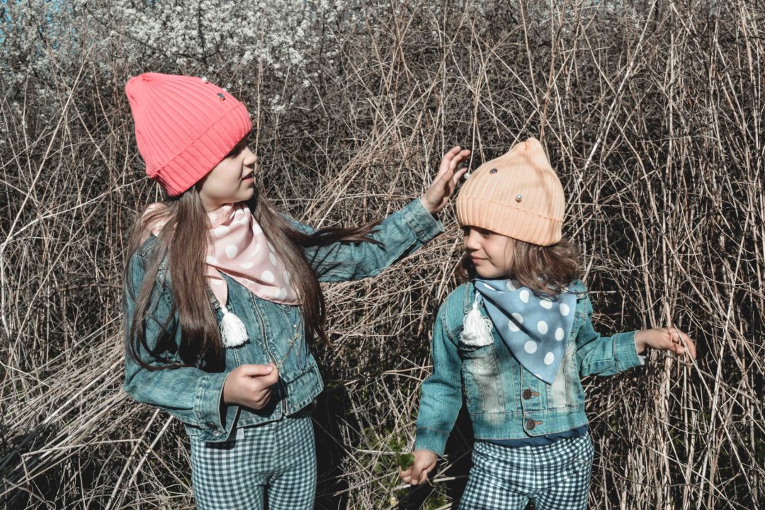 czapki dla dzieci wiosenne dla dziewczynki różowe czerwone żółte pomarańczowe 3 5 7 lat
