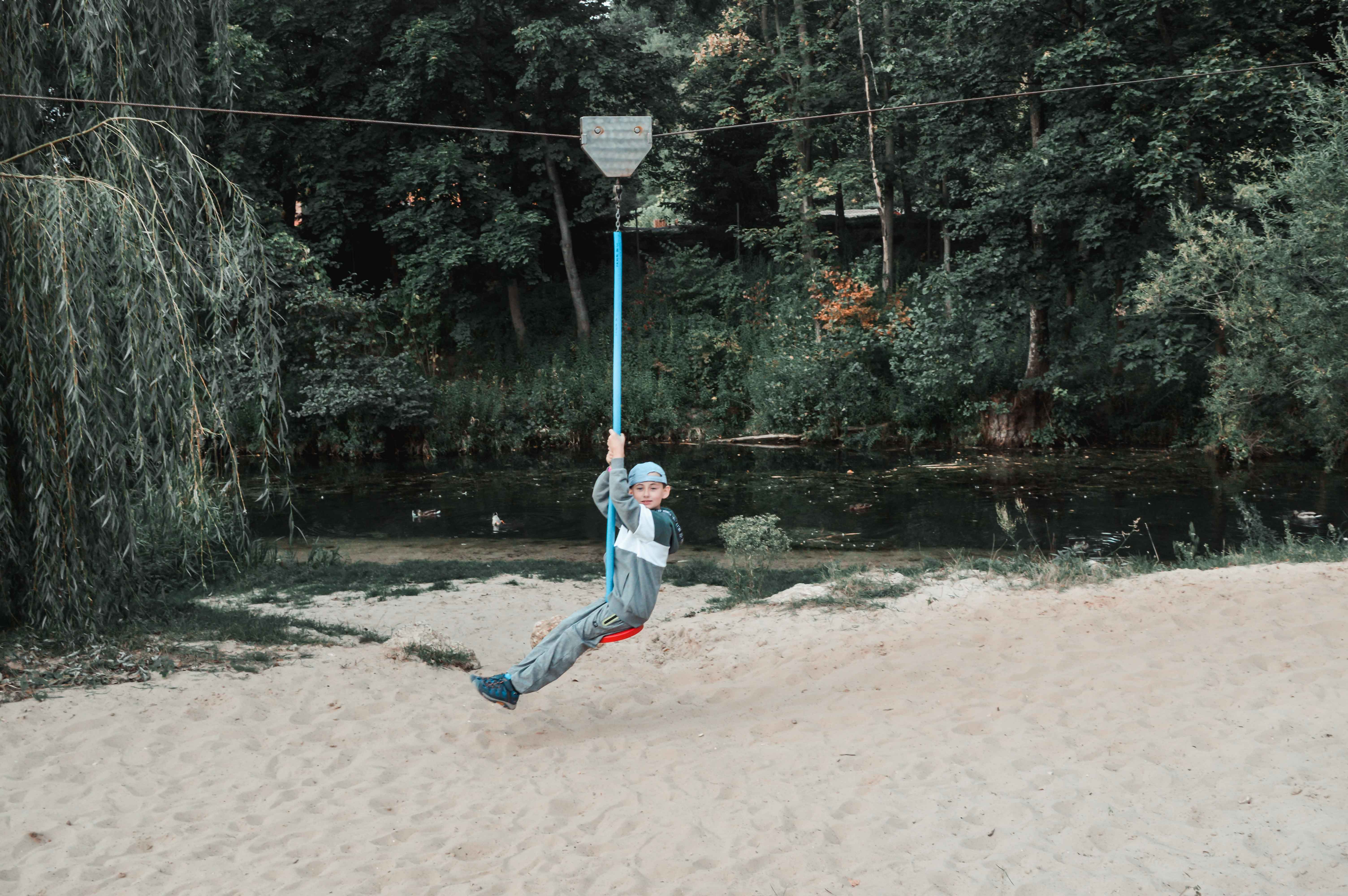 rozrywka dla dzieci świętokrzyskie - plac zabaw - park rozrywki