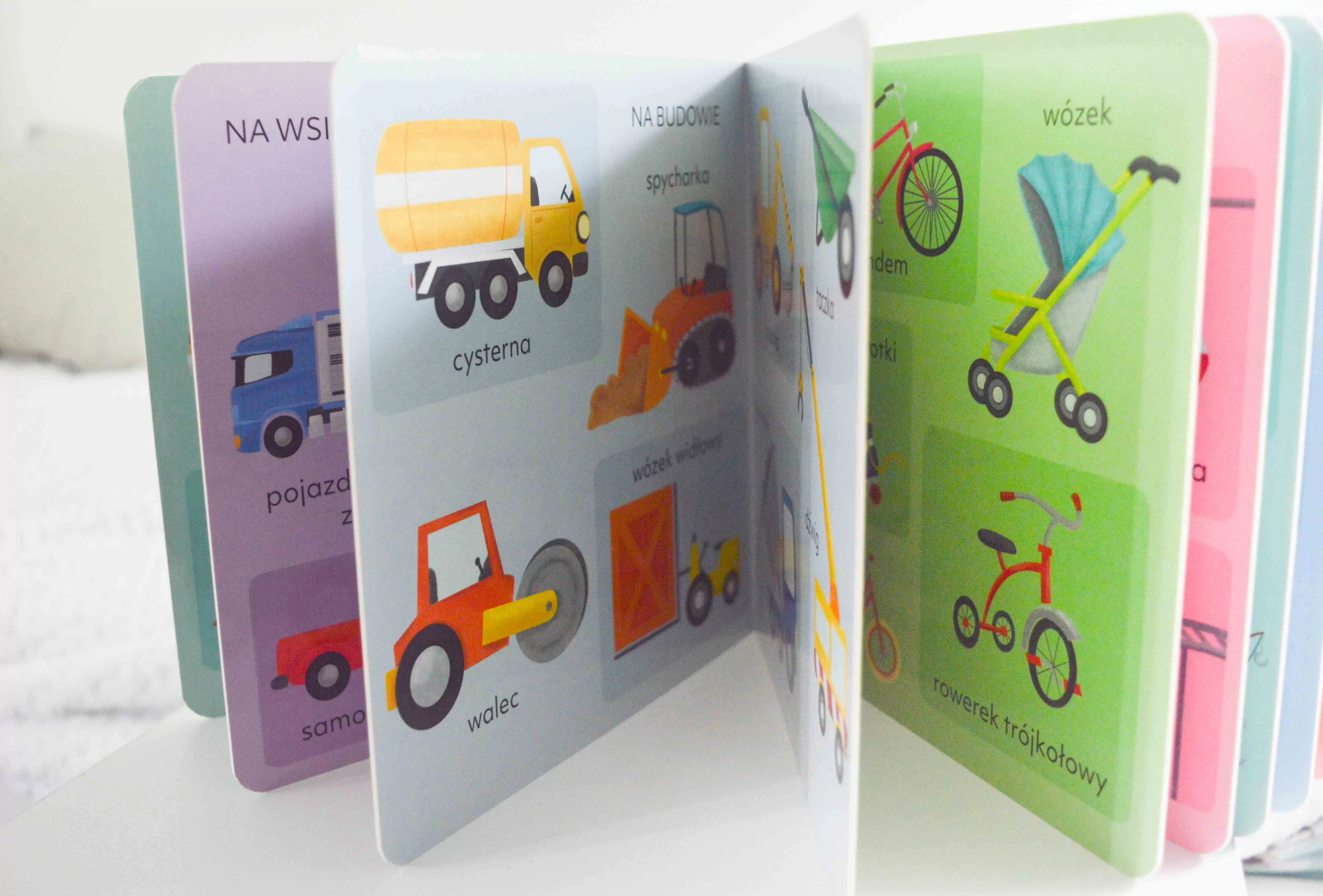 Prezent dla przedszkolaka - ksiażki edukacyjne dla 3 latka