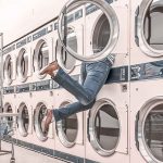 5 prostych sposobów jak wyczyścić pralkę + pomysł petarda - jak usunąć sierść zwierząt podczas prania