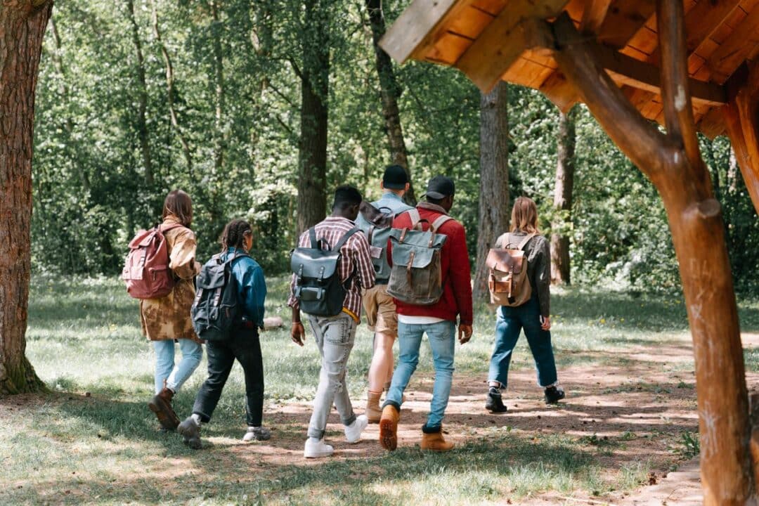 obozy młodzieżowe z BUT kolonia dla nastolatka oferta obóz dla młodzieży kolonia młodzieżowa